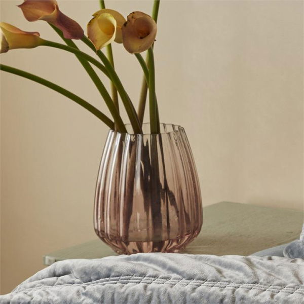 Adairs Lotus Gradient Pink Short Vase (Pink Vase)