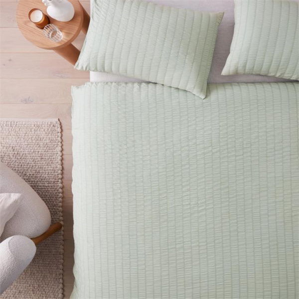 Adairs Paige Seafoam Seersucker Quilt Cover Set - Green (Green King)
