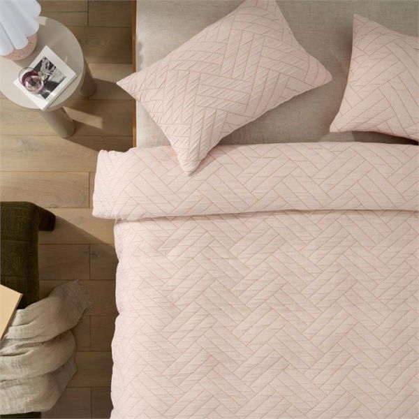 Adairs Rex Clay Jacquard Quilt Cover Set - Pink (Pink Super King)