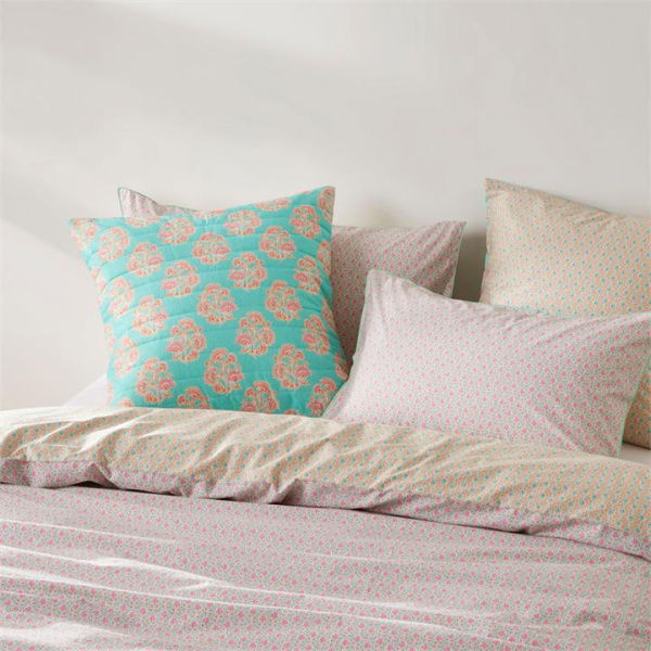 Adairs Pink Queen Riya Pink Quilt Cover Set