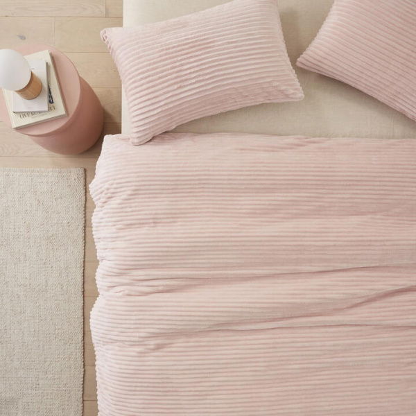 Adairs Soft Pink Fur Ribbed Quilt Cover Set (Pink King)