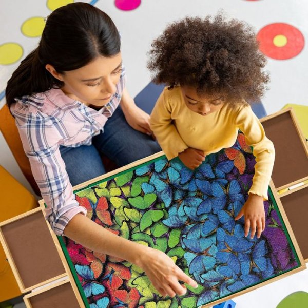 1000 Pieces Portable Puzzle Table With Anti-slip Felt For Teens & Adults.