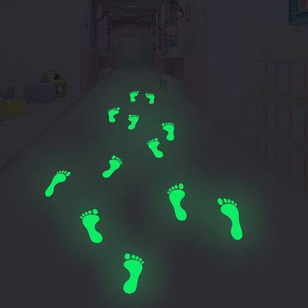 16Pcs Luminous Feet Floor Sticker Drawing Room Bedroom Childrens Bedroom Kindergarten Dormitory Corridor Decorative Stickers