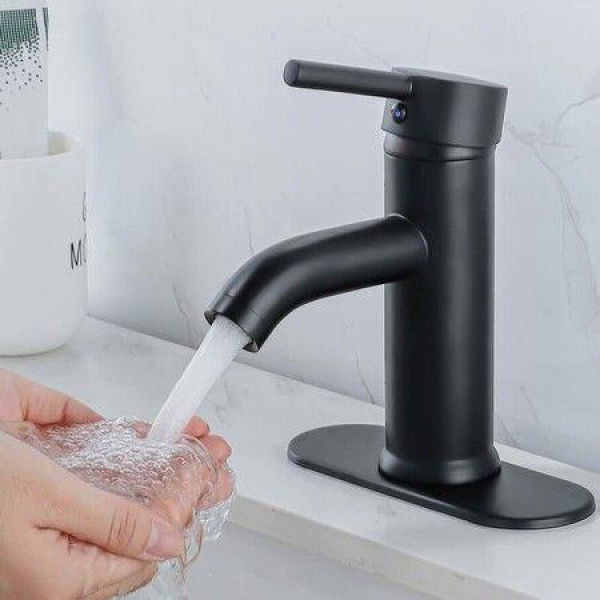 Black Bathroom Sink Faucet Single Hole Single Handle Bathroom Faucet Matte Black Vanity Faucet Modern RV Faucet Deck Mount 1 Hole Or 3 Holes