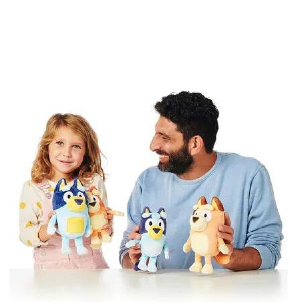 Bluey Heeler Family Plush Set-28cm Bluey, Bingo, Bandit & Chilli 4 Collectible Figures, Soft and cuddly plush material