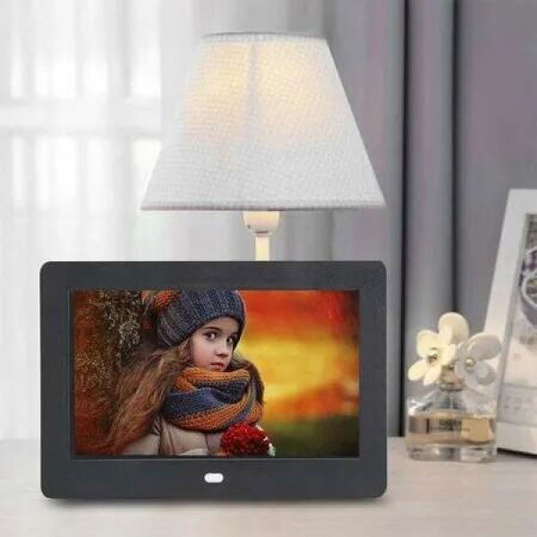 Digital 10-Inch Picture Frame with USB and TF Card Support (Black)