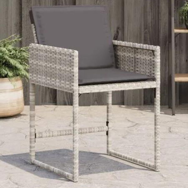 Garden Chairs with Cushions 4 pcs Light Grey Poly Rattan