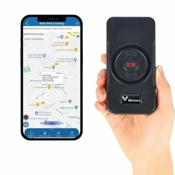 GPS Locator Car Tracker S2 Real-Time Intercom Multiple SOS Alarms The Elderly and Children Anti-Loss Device