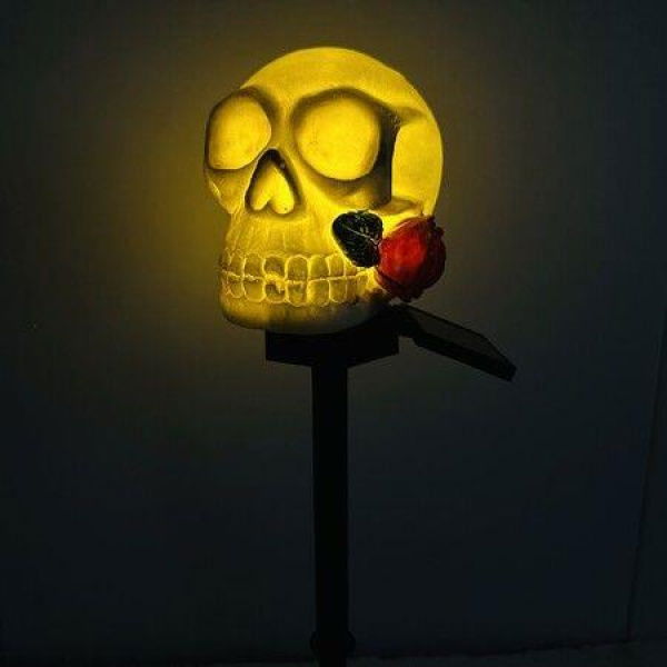 Halloween Skull Pathway Lights, Garden Stake Lights Halloween Outdoor Decorations, Waterproof 3D LED Skull Halloween Decor for Yard Porch Lawn Pathway Garden