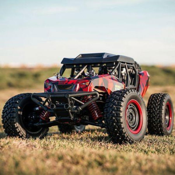 JJRC Q141 1/16 2.4G 4WD Off Road High Speed RC Car Racing Desert Electric Vehicle Models w/ LED lightRed