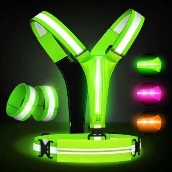 LED Reflective Vest Running Gear USB Rechargeable Light Up Running Vest for Night Walking Waterproof Phone Bag Green