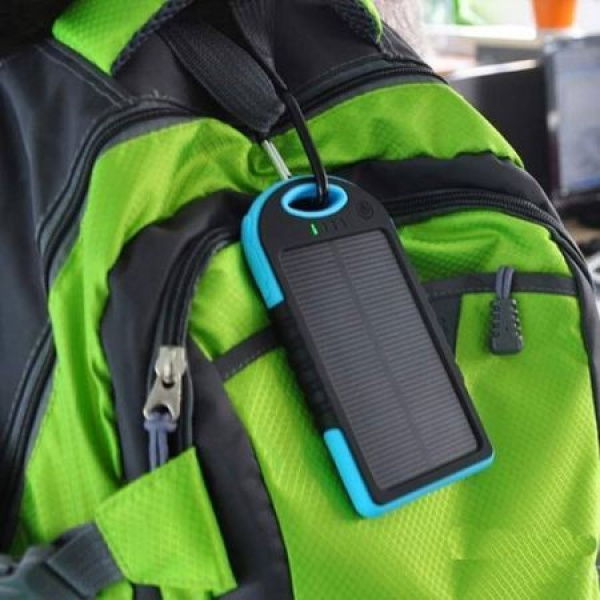 Power Bank 5000mAh Solar Charger Waterproof USB - Blue + Black.