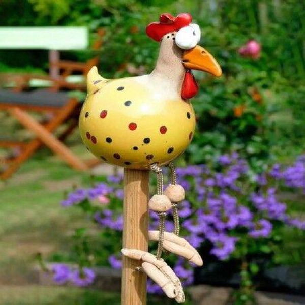 Resin Chicken Garden Sculpture Decorations Big Eyes Hanging Feet Chicken Miniature Crafts Home Gardening Ornaments (1 Pack Yellow)