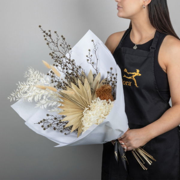 Neutral Dried Flower Bouquet