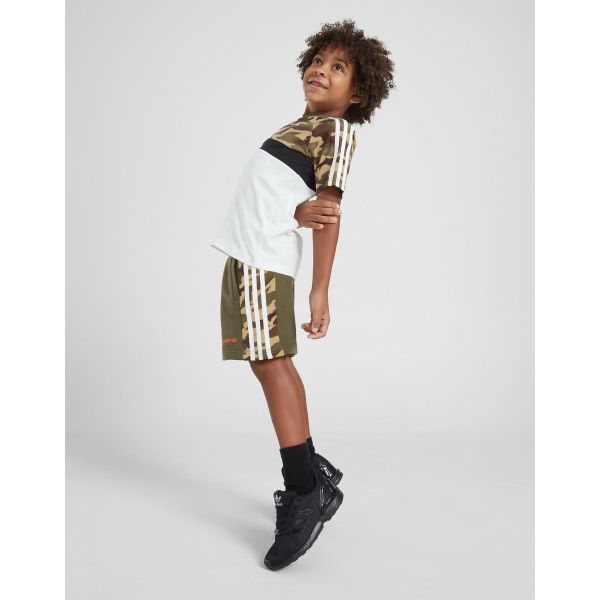 Adidas Originals Camo Print T-Shirt/Shorts Set For Children.