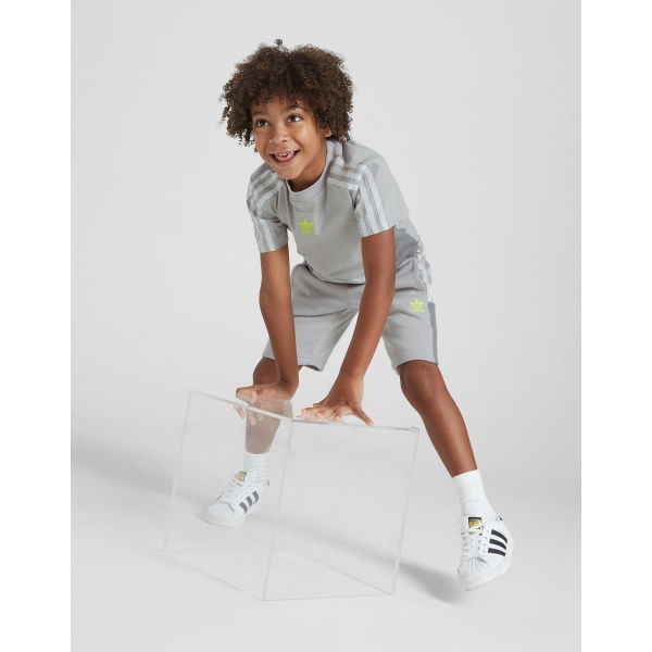 Adidas Originals Chevron Colour Block T-Shirt/Shorts Set Children.