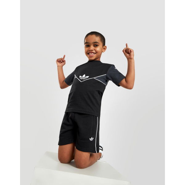 Adidas Originals T-Shirt/Shorts Set Childrens.