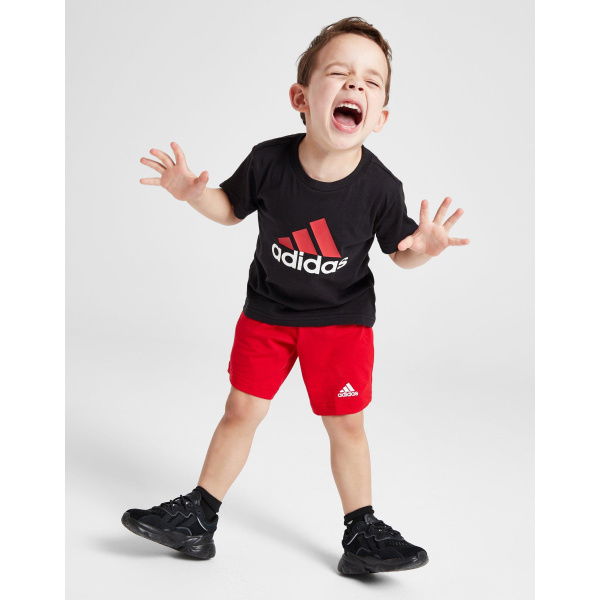 Adidas T-shirt/shorts Set For Infants.