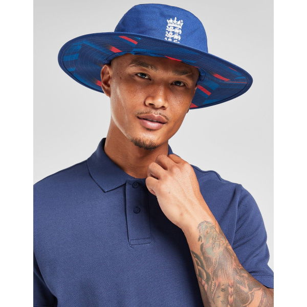 Castore England Cricket ODI Reversible Hat