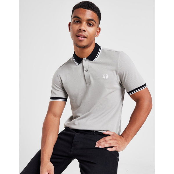 Fred Perry Contrast Collar Badge Polo Shirt