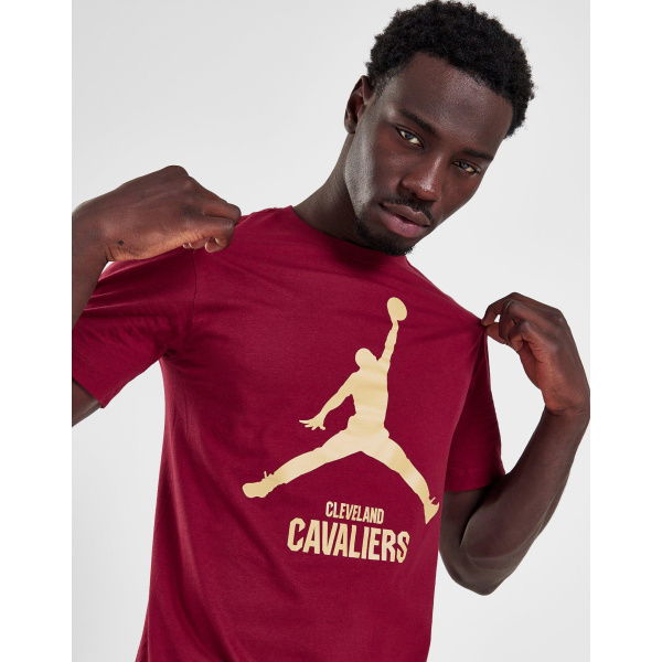 Jordan NBA Cleveland Cavaliers Esential T-Shirt
