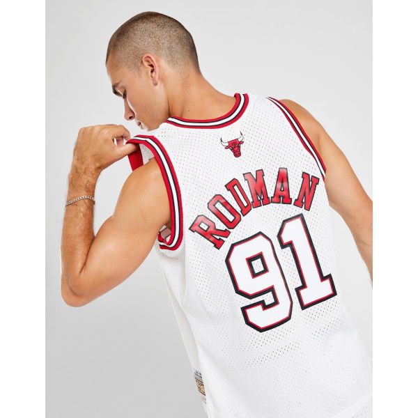 Mitchell & Ness Chicago Bulls Dennis Rodman Jersey