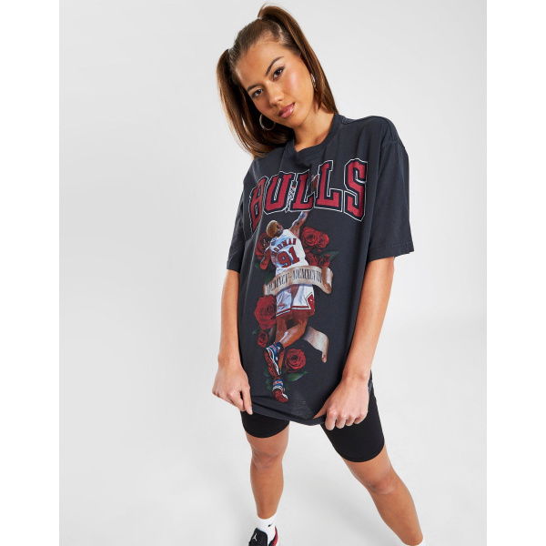 Mitchell & Ness Dennis Rodman Rose T-Shirt