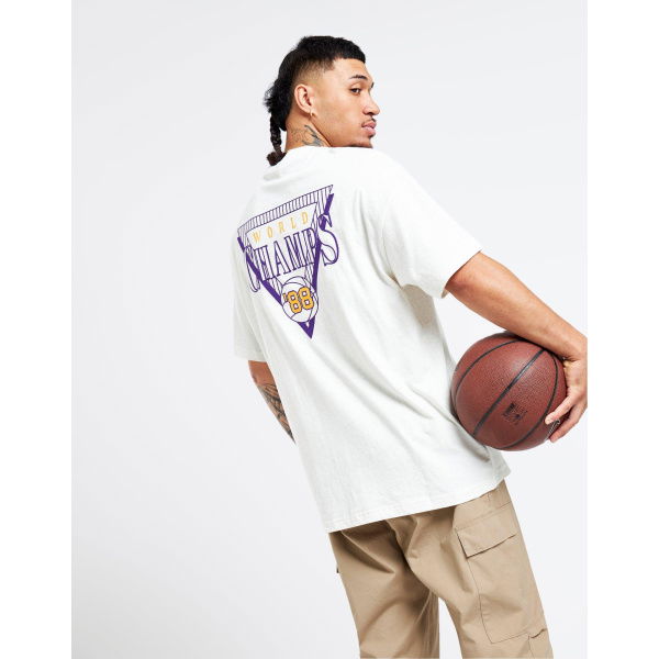 Mitchell & Ness LA Lakers Champions T-Shirt