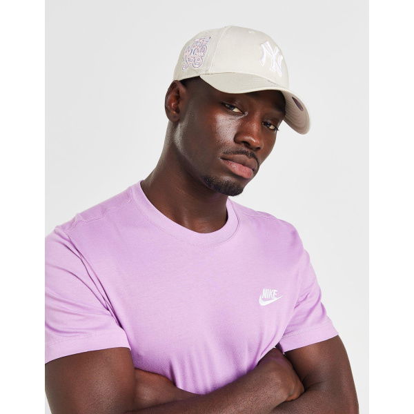 New Era MLB New York Yankees 9FORTY Side Patch Cap