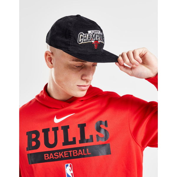 New Era NBA Chicago Bulls 6X Champions Golfer Snapback Cap