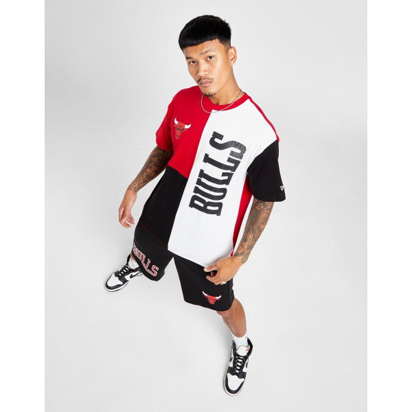 New Era NBA Chicago Bulls Cut & Sew Oversized T-Shirt.