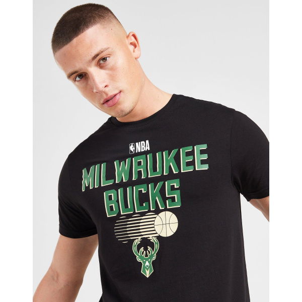 New Era NBA Milwaukee Bucks Graphic T-Shirt
