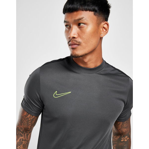 Nike Academy Essential T-shirt