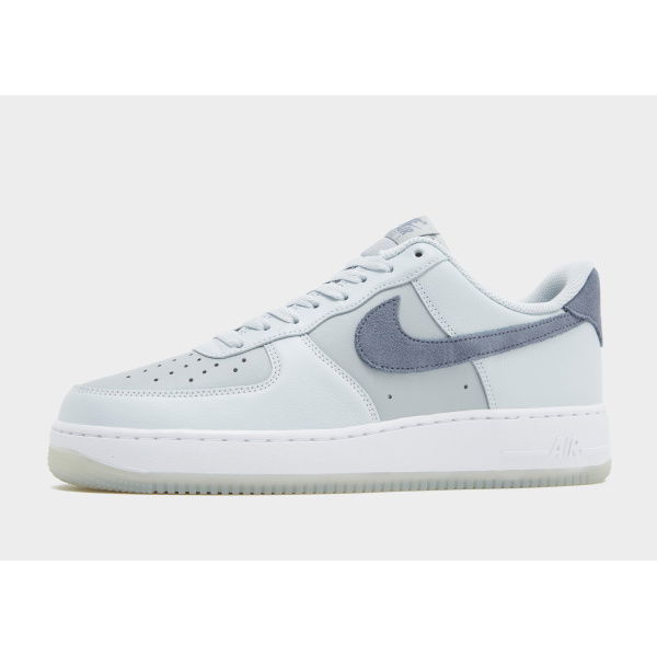 Nike Air Force 1 '07 LV8