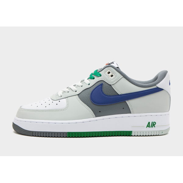 Nike Air Force 1 '07 LV8