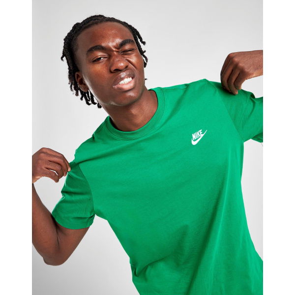 Nike Club T-Shirt