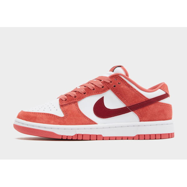 Nike Dunk Low "Valentine's Day" Women's