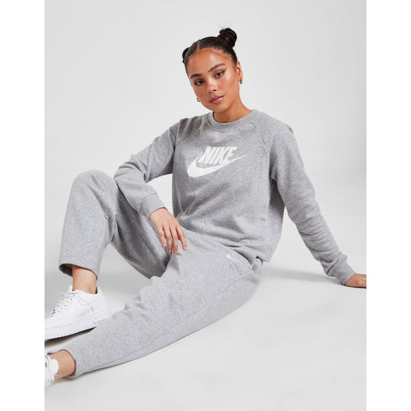 Nike Essential Futura Crew