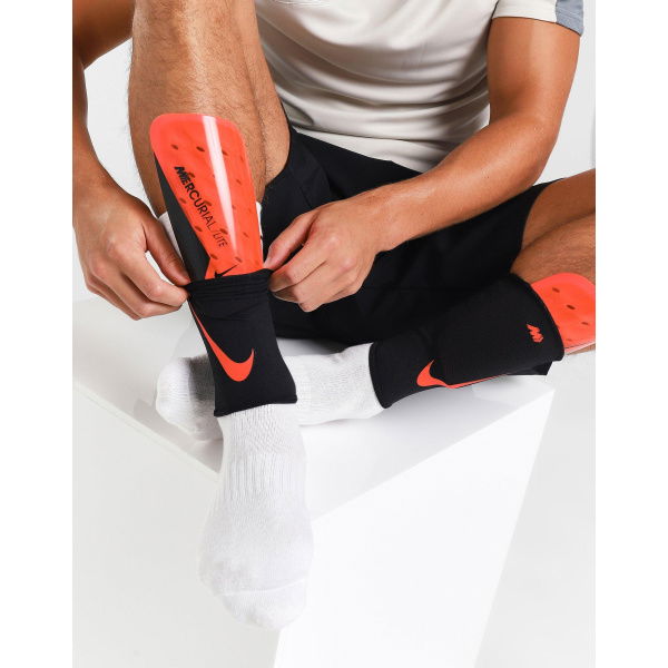 Nike Mercurial Lite Shin Guards