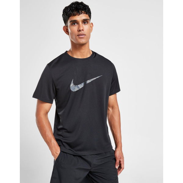 Nike Miler Swoosh T-Shirt