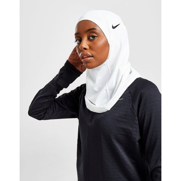 Nike Pro Hijab