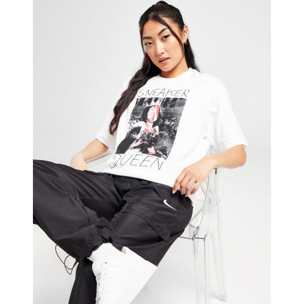 Nike Sneaker Queen T-Shirt