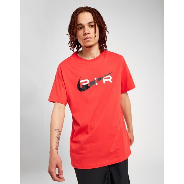 Nike Swoosh T-Shirt