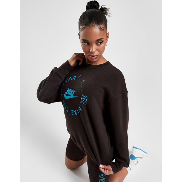 Nike Utility Graphic Crew Sweatshirt