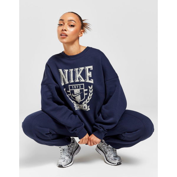Nike Varsity Oversized Crew Sweatshirt