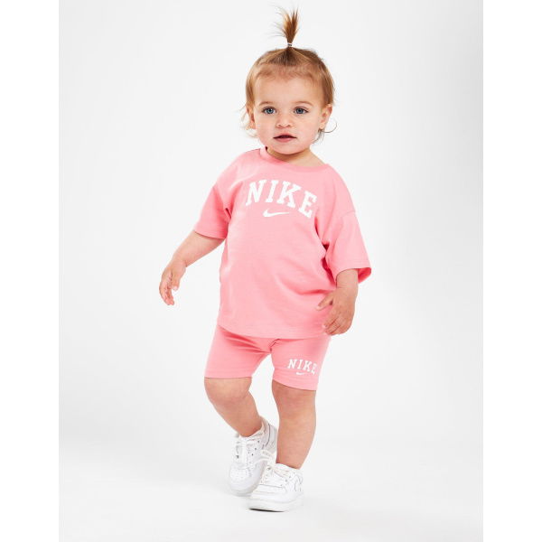 Nike Varsity T-Shirt/Shorts Set Infants (12M - 24M)