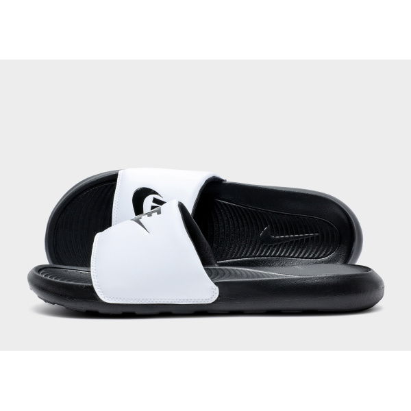 Nike Victori Slides
