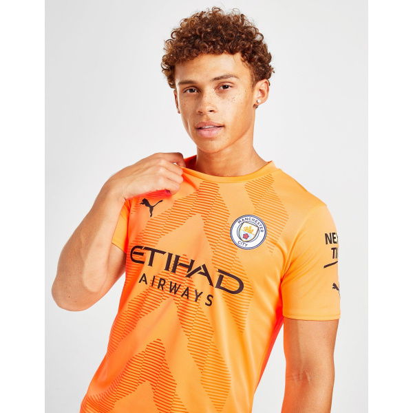 Puma Manchester City FC 2022/23 Goalkeeper Home Shirt.