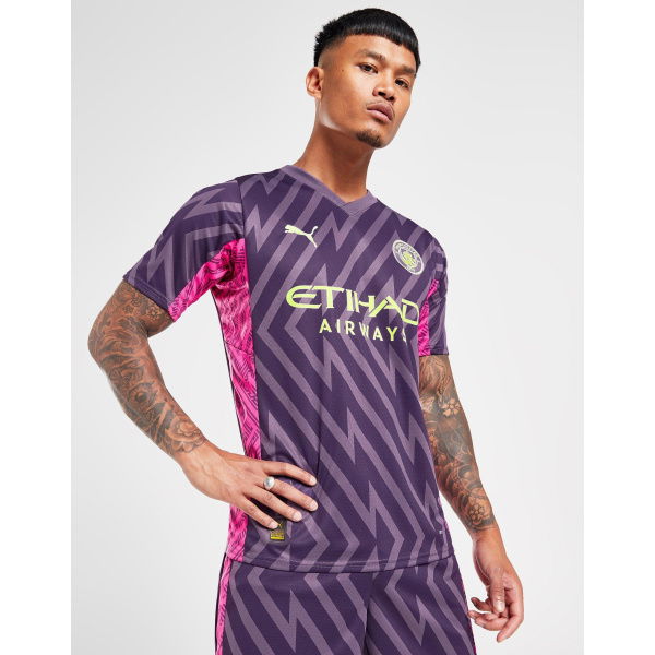 Puma Manchester City FC 2023/24 Goalkeeper Away Shirt.
