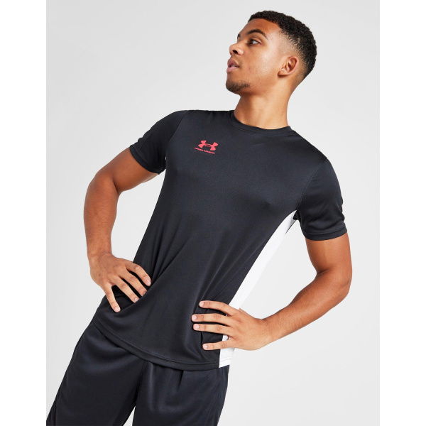 Under Armour Challenger 2.0 T-shirt.